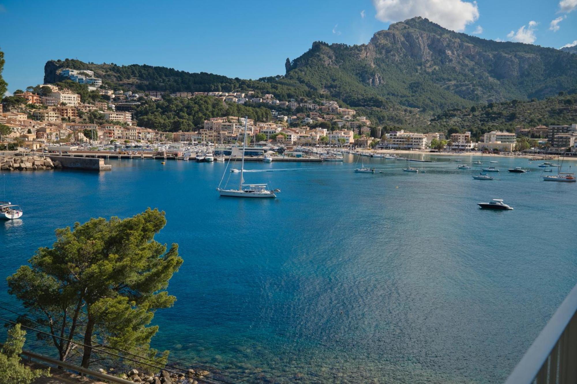 Отель Salino Port Soller Пуэтро де Соллер Экстерьер фото